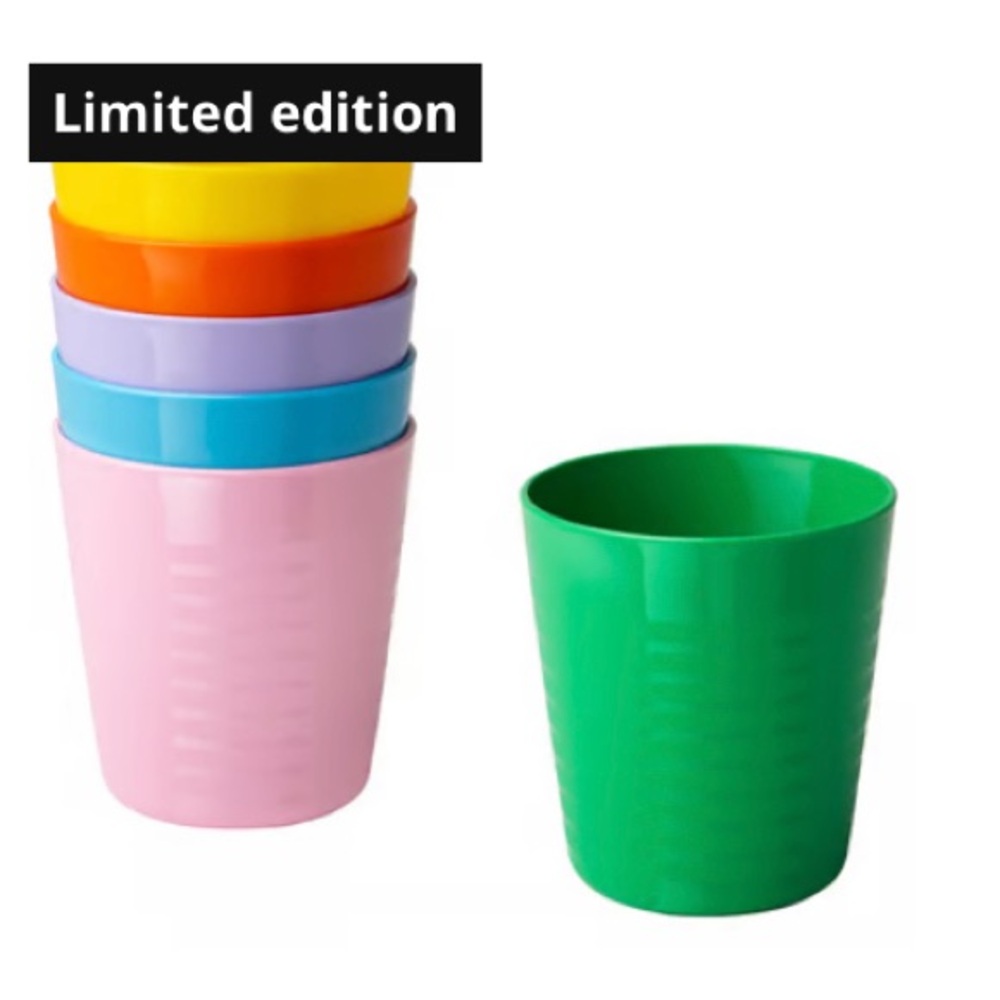 Colorful Plastic Tumblers - Set of Bright Stackable Cups